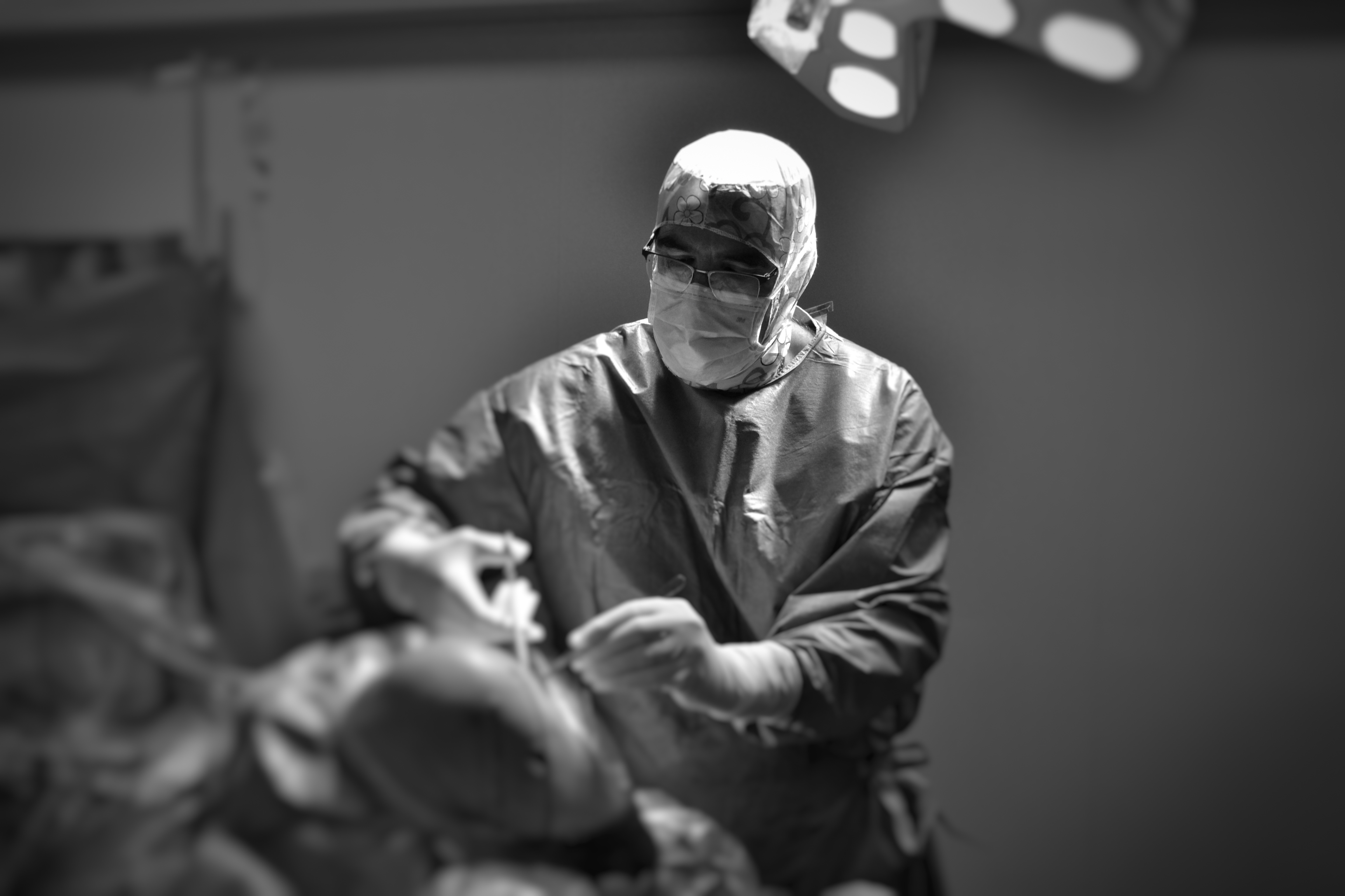 chirurgien orthopédiste paris gilbert versier